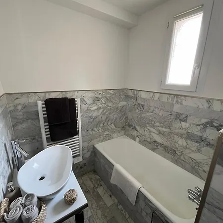 Bienvenue Chez Vous ! Appartement Ajaccio (Corsica)