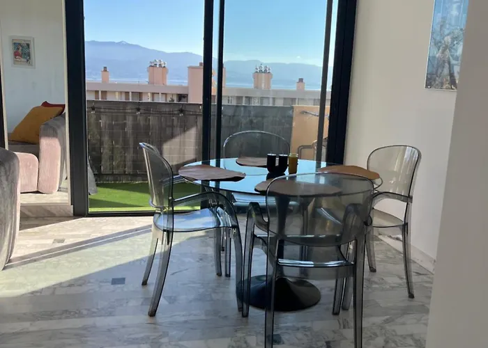 Bienvenue Chez Vous ! * Ajaccio (Corsica)